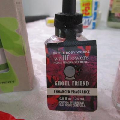 Sale Photo Thumbnail #46: Homemedics Peppermint essential oil, Bath & Body Works air fragrance refill, 3 bottles nail polish, 2 mini pkg of tissues, eye shadow, 2 lip balms
