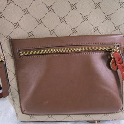 Sale Photo Thumbnail #206: Nine West is 12" tall x 4" deep at bottom x 9" wide; Black tote is 11" wide x 5" deep x 12" tall; Baggallini is 9-1/2" wide x 10" tall x 5" deep at bottom, sides are 6-1/2" wide