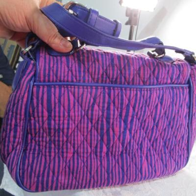 Sale Photo Thumbnail #346: 11" wide x 7-1/2" tall x 3-1/2" deep, strap is 53" adjustable, see pictures