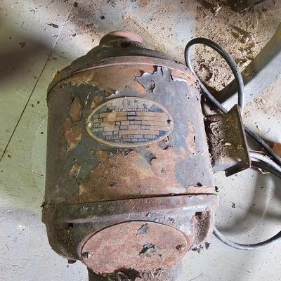 Walker-Turner Belt & Disc Sander (SF-JS)