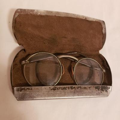 Antique Opera Glasses and Spectacles (LR-KD)
