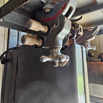 Delta/Milwaukee 14" Bandsaw/Stand & More (SF-JS)