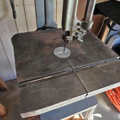 Delta/Milwaukee 14" Bandsaw/Stand & More (SF-JS)