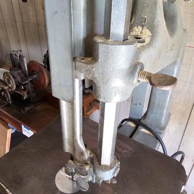 Delta/Milwaukee 14" Bandsaw/Stand & More (SF-JS)
