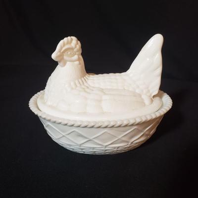 22 Piece Milk Glass (LR-KD)