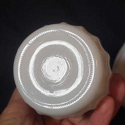 22 Piece Milk Glass (LR-KD)