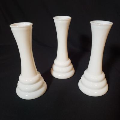 22 Piece Milk Glass (LR-KD)