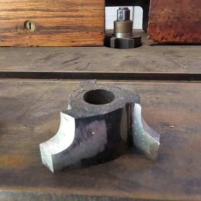 Duro Metal Products Table Router & Accessories (SF-JS)