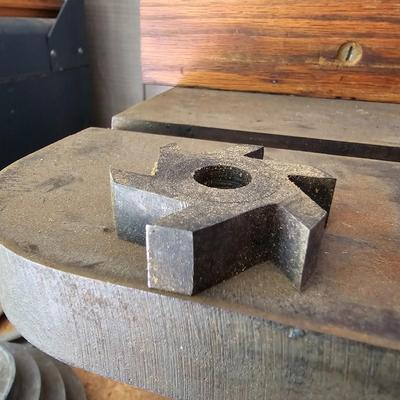 Duro Metal Products Table Router & Accessories (SF-JS)