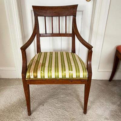 M495 Antique Italian Neoclassical Style Arm Chair As Is
