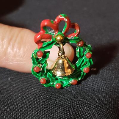 Vintage Christmas Corsages and More (LR-KD)