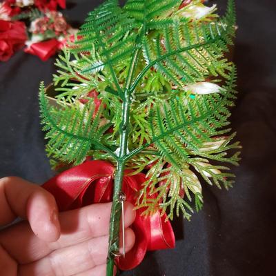 Vintage Christmas Corsages and More (LR-KD)