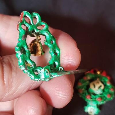Vintage Christmas Corsages and More (LR-KD)