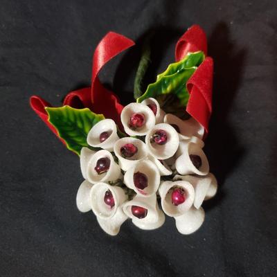 Vintage Christmas Corsages and More (LR-KD)