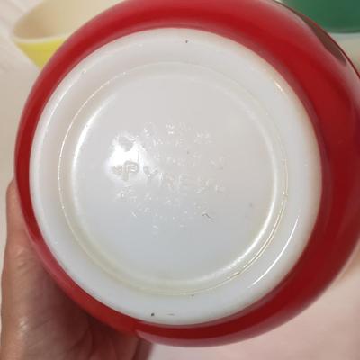 Pyrex "Primary Colors" Nesting Mixing Bowls (K-KD)