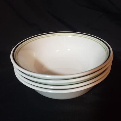 Corning Ware/Corelle "Black Orchid" Dish Set of Four W/ Oneida Flatware (K-KD)