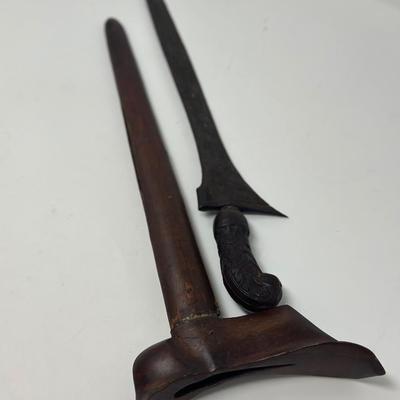 Sale Photo Thumbnail #319: Antique Keris Kris Javanese sword with wood sheath.
Overall length 18”