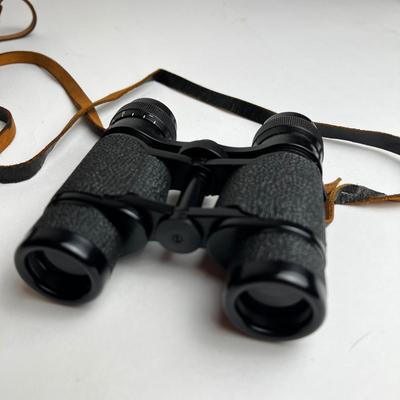G514 E.Leitz Wetzlar 6x24 German Binoculars with Leather Case