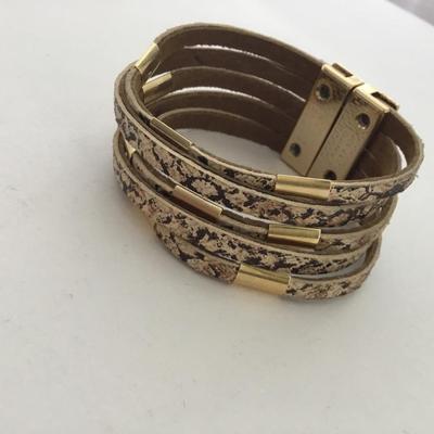 Sale Photo Thumbnail #284