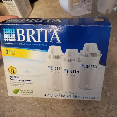 Cuisinart Coffee Maker, Two Brita Water Filter Pitchers and More (K-KD)
