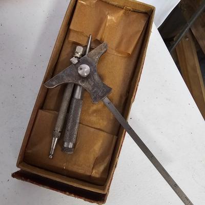 Assortment of Precision Measuring Tools (SF-JS)