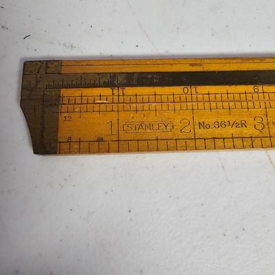 Assortment of Precision Measuring Tools (SF-JS)