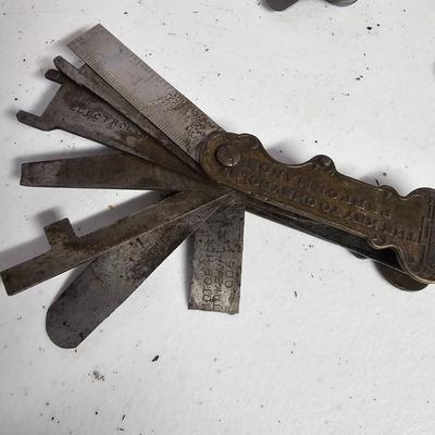 Assortment of Precision Measuring Tools (SF-JS)