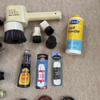 G518 Large Lot of Shoe Polish and Cleaning