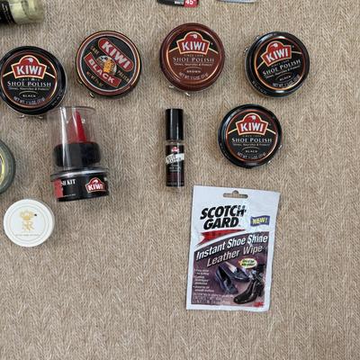 G518 Large Lot of Shoe Polish and Cleaning