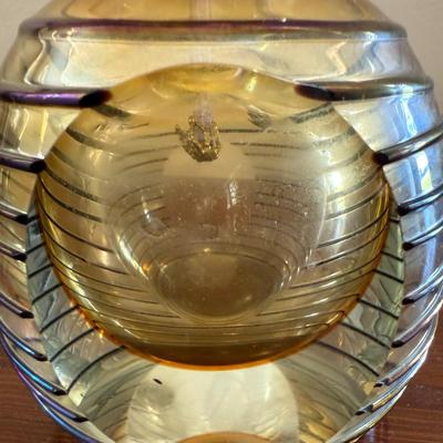PR520 Art Glass Perfume Bottle with Glass Leafs