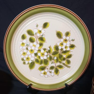 Retro Arita Fuji Tabletop Craftstone "Daphne" Dishes K-KD)