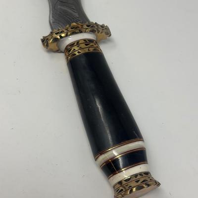 Sale Photo Thumbnail #343: Bull horn full tang combat hunting knife