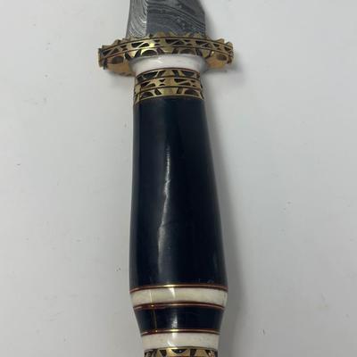 Sale Photo Thumbnail #341: Bull horn full tang combat hunting knife