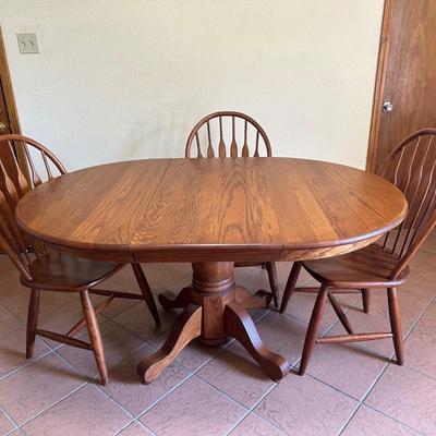Solid Oak Pedestal Dining Table with Six Windsor Chairs