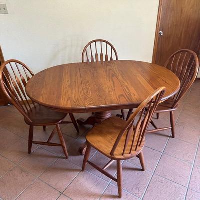 Solid Oak Pedestal Dining Table with Six Windsor Chairs