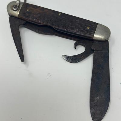 Sale Photo Thumbnail #366: Jigged bone handle. Poor condition
