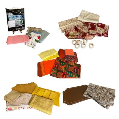 K999 Large Lot Of Vintage Patterned Table Linens