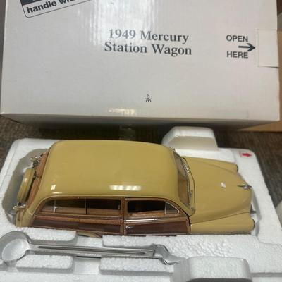 Station wagon model