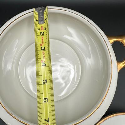 Jackson China “Featherweight” Dinnerware Set