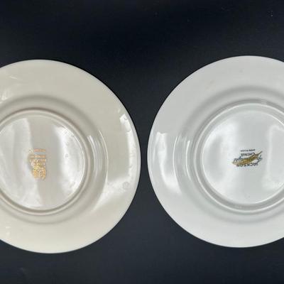 Jackson China “Featherweight” Dinnerware Set