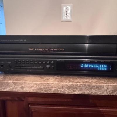 Denon DCM-460 5 DISC CD Player