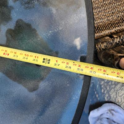 Round Patio Table 4 Chairs Umbrella Side Table 40" Diameter Side Table 20x20