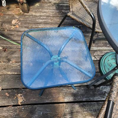 Round Patio Table 4 Chairs Umbrella Side Table 40" Diameter Side Table 20x20