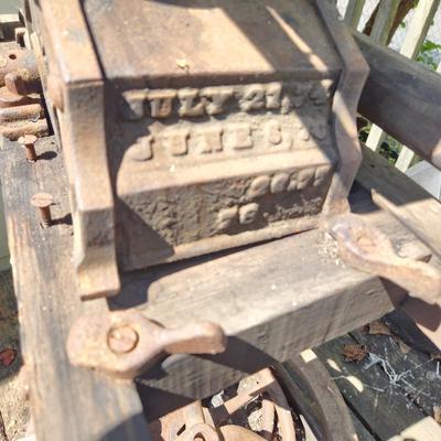 Antique Apple Press Untested