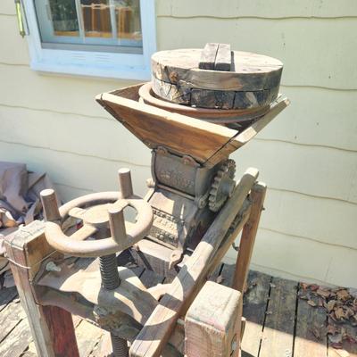 Antique Apple Press Untested
