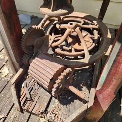 Antique Apple Press Untested