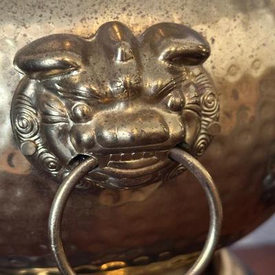 Pair of Vintage Brass Foo Dog Hammered Lamps
