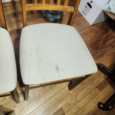 4 Stakmore Folding Chairs