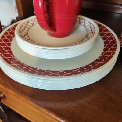 Corelle Vitrelle Made in USA Plates & Bowls + 8 Coffee Cups