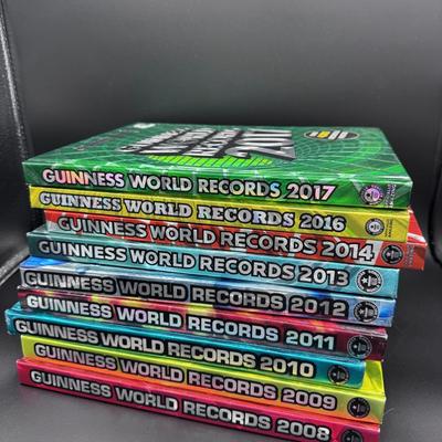 9 - Guinness World Records Books (2008-2017)